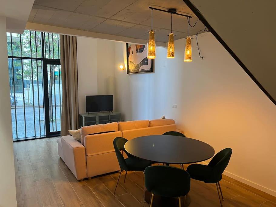 Alameda Velvet Ciudad Ciencias - Housevanlive Valencia Exteriör bild